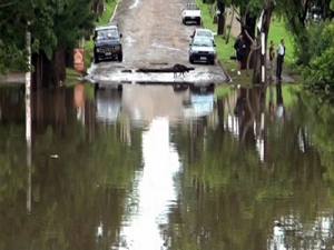 Inundaciones: 1.500 desplazados en todo el país
