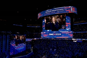 Kamala Harris acepta la nominación demócrata