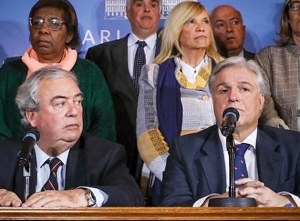 Interpelación, sin respaldo de la oposición