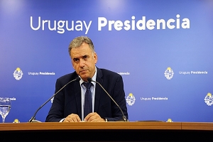 Orsi: paridad en ministerios