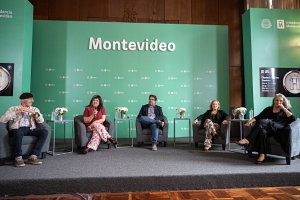 Homenaje al teatro independiente