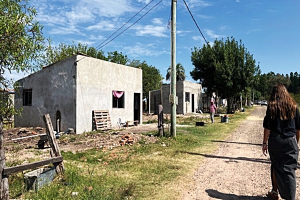 Inauguran pueblo en Paysandú
