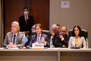 Lacalle Pou: Uruguay debe abrirse al mundo