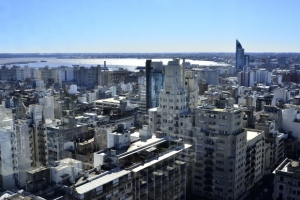 Montevideo premiada en feria de turismo