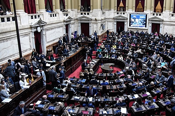 Argentina: Diputados aprobó la suspensión de las PASO