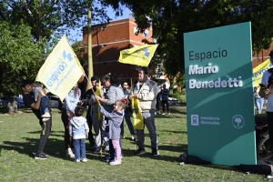 Entrega de terrenos a cooperativas