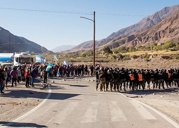 Denuncian al gobierno de Jujuy por represión