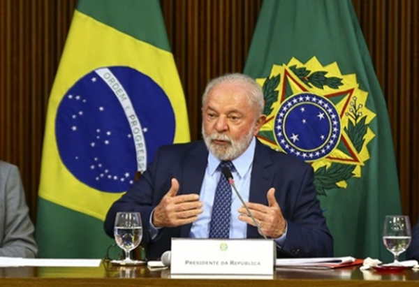 Lula busca nuevos mercados