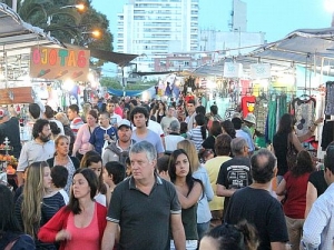 Feria ProVas en el Pasaje Frugoni