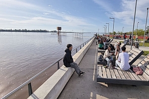 Crece el río frente a Paysandú