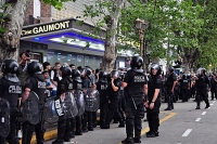 Argentina: requisas y detenciones sin orden judicial