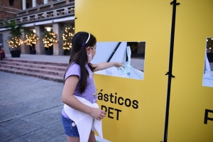 Ecocentro itinerante funciona en el teatro Solís