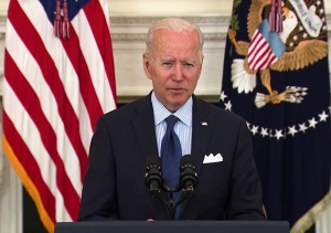 Biden llegó al Vaticano a encontrarse con el papa