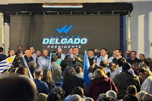 Delgado le habló a su militancia