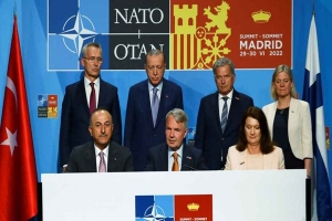 La OTAN invita formalmente a Finlandia y Suecia a unirse
