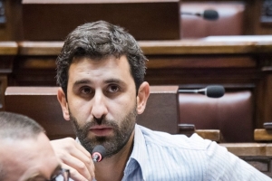 Caggiani habló sobre leyes que no respaldo el FA