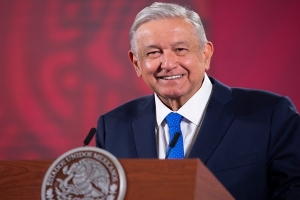 AMLO pide &quot;una pausa&quot; en relación con España