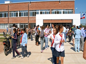 Secundaria: anunció cifras de promoción