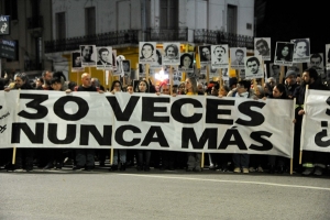 Miles de personas en la 30.ª Marcha del Silencio