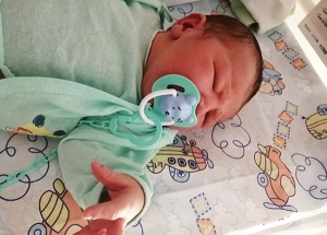 Agua: Recomendaciones en bebés, niños y adolescentes