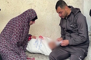 Ataques israelíes acaban con 67 personas en Rafah