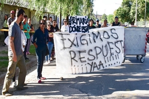 Padres reclaman soluciones a los robos