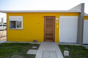 Veintiséis familias con vivienda nueva