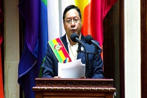 Luis Arce: &quot;No somos ni cobardes ni traidores&quot;