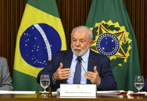 Lula busca nuevos mercados