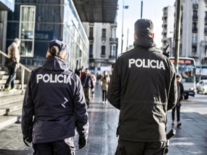 Hirió a una mujer y encontraron un arsenal