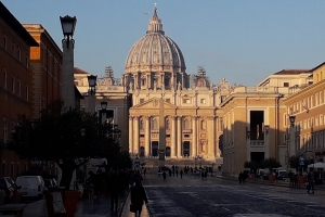 El Vaticano se alista para cónclave