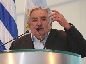 Médica de José Mujica dará conferencia