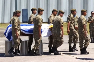Llegaron los restos del soldado abatido en Congo