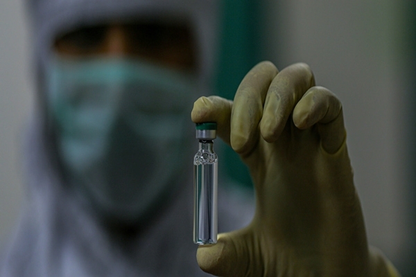OMS: Solo el 7% de la población africana está vacunada