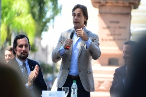 Lacalle Pou pidió pases en comisión para cinco personas