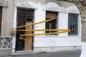 Tapiaron boca de droga en Cordón
