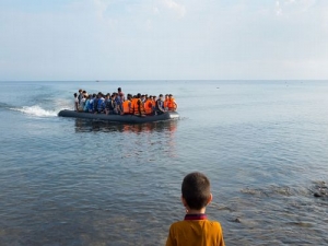 Barco naufraga frente a la costa de Yemen