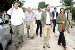 Lacalle Pou recorrió zonas inundadas