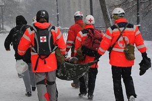 Cruz Roja asiste a la población de Mariupol