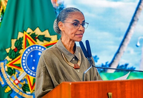 Marina Silva: penas más duras contra incendios