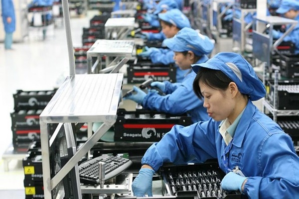 China suspende cooperación con EE.UU.